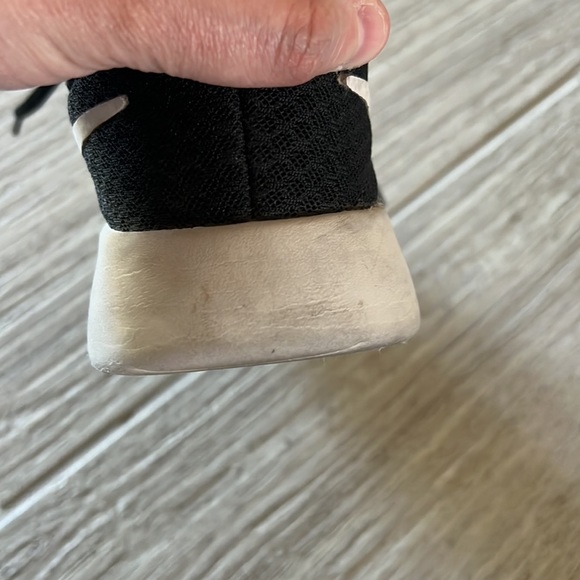 Nike boys shoes - Picture 5 of 11